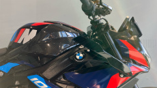 (23MY) BMW M1000 R